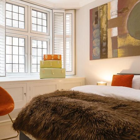 Refurbished Nov 2024 Discover The Exclusive Charm Of A Covent Garden Luxury Nomads Home London Kültér fotó