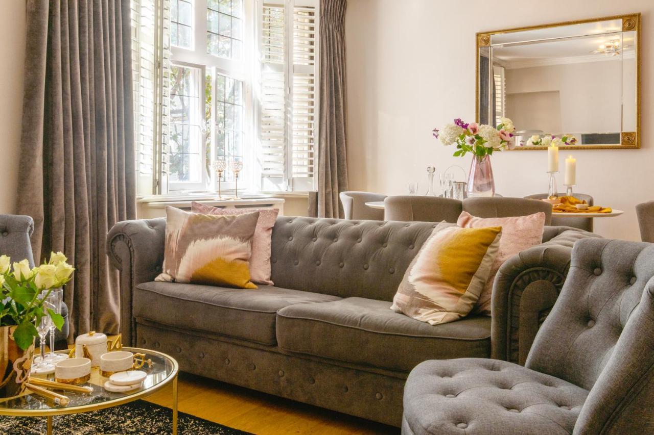 Discover The Exclusive Charm Of Covent Garden At A Luxury Nomads Home London Kültér fotó